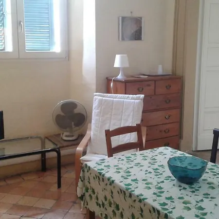 Apartment Maestro